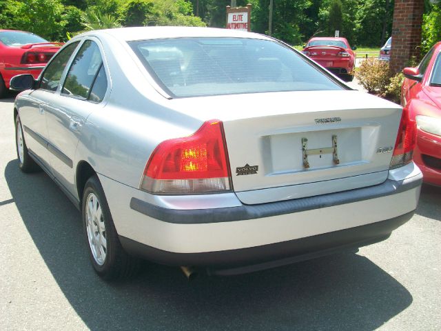 Volvo S60 2001 photo 15