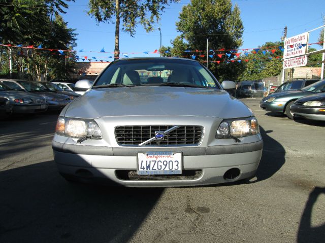 Volvo S60 2002 photo 4