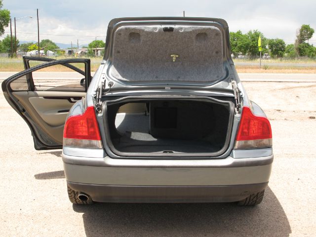 Volvo S60 2002 photo 12