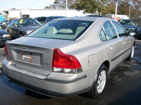 Volvo S60 2002 photo 3