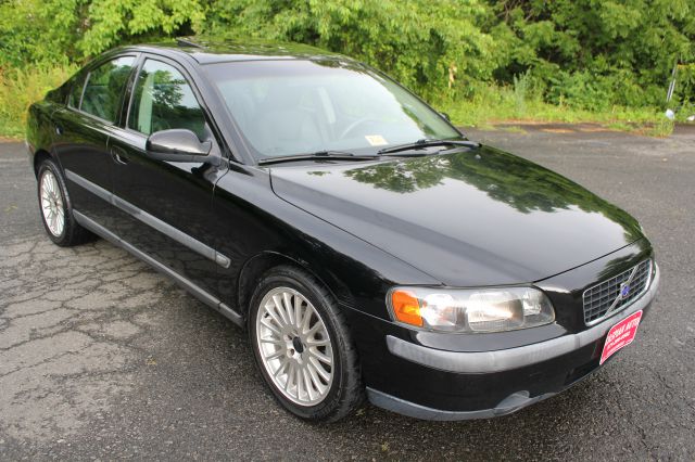 Volvo S60 2002 photo 2