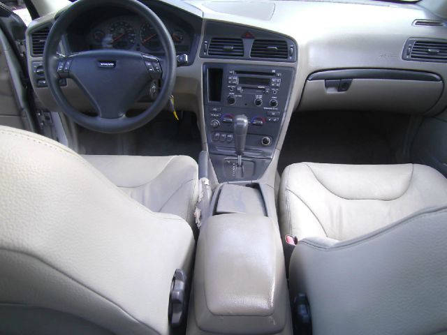 Volvo S60 2002 photo 1