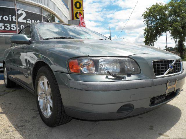 Volvo S60 2002 photo 1