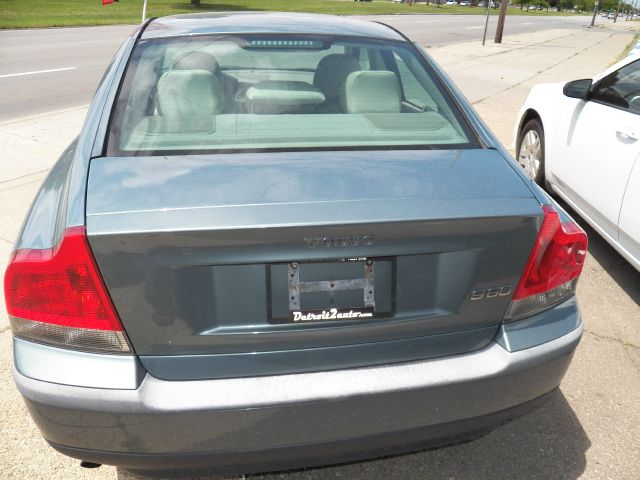 Volvo S60 2002 photo 2