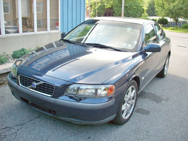 Volvo S60 2002 photo 1