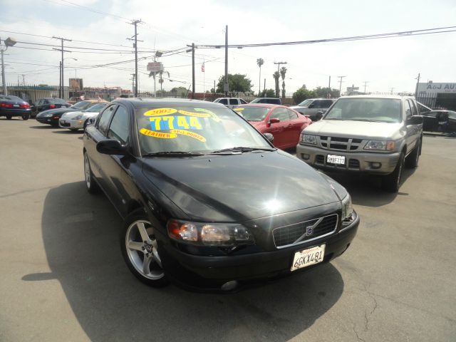 Volvo S60 2002 photo 2