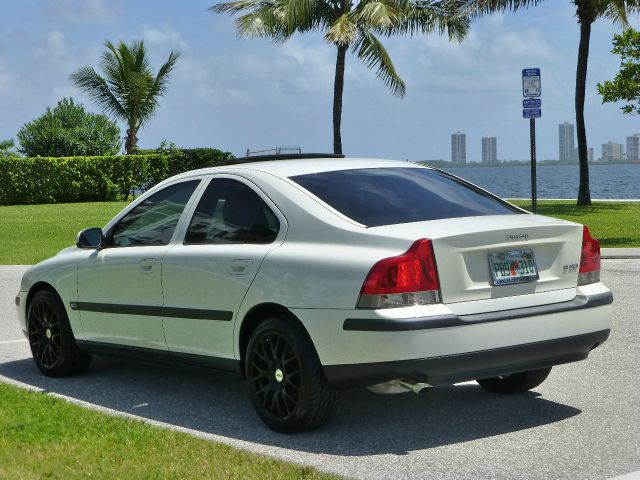 Volvo S60 2002 photo 4