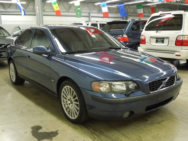 Volvo S60 2002 photo 1