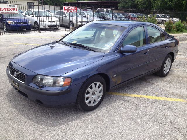 Volvo S60 2002 photo 1