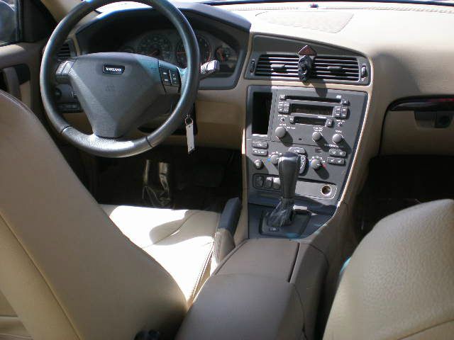 Volvo S60 2002 photo 13