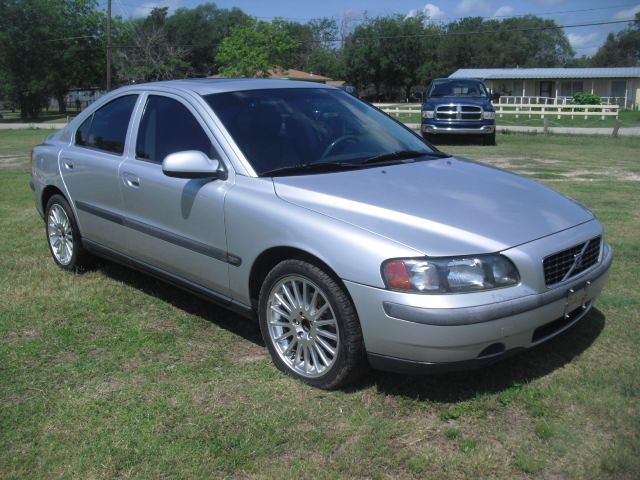 Volvo S60 2002 photo 40