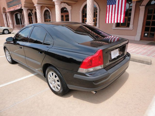 Volvo S60 2002 photo 2