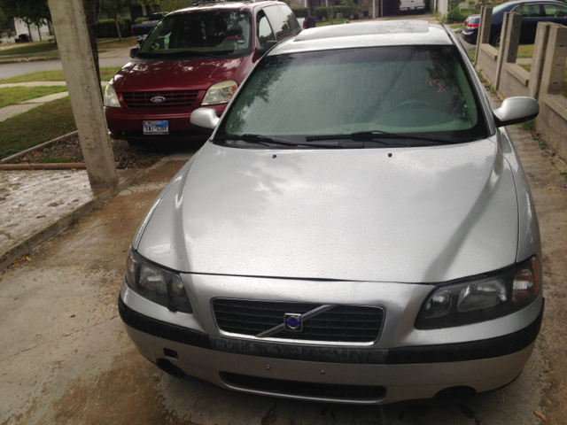 Volvo S60 2002 photo 1