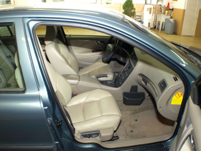 Volvo S60 2002 photo 29