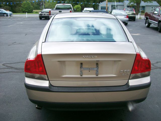 Volvo S60 2002 photo 4