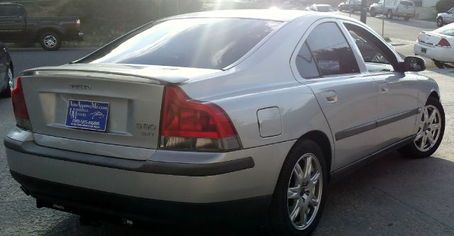 Volvo S60 2003 photo 1