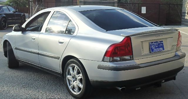 Volvo S60 2003 photo 2