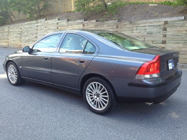 Volvo S60 2003 photo 28