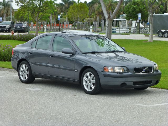 Volvo S60 2003 photo 13