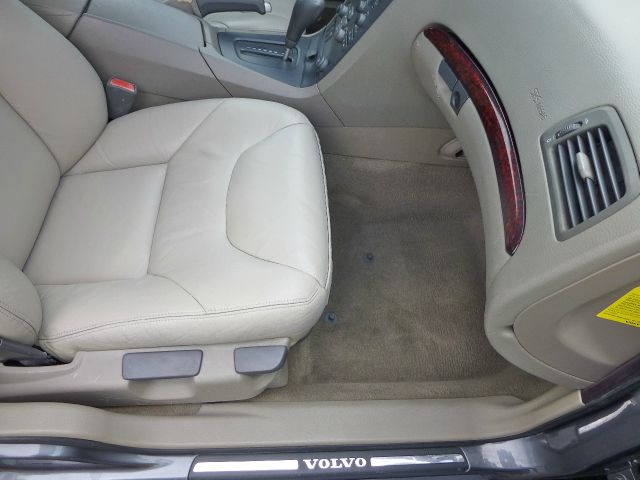 Volvo S60 2003 photo 20