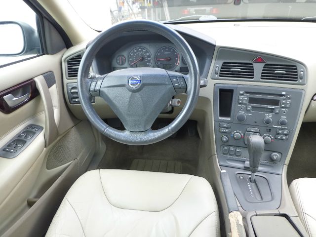 Volvo S60 2003 photo 24