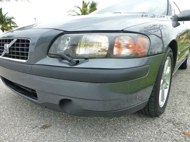 Volvo S60 2003 photo 26