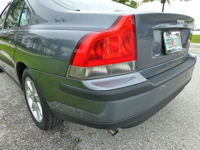 Volvo S60 2003 photo 8