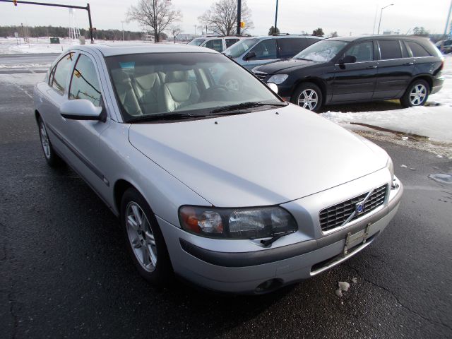 Volvo S60 2003 photo 1