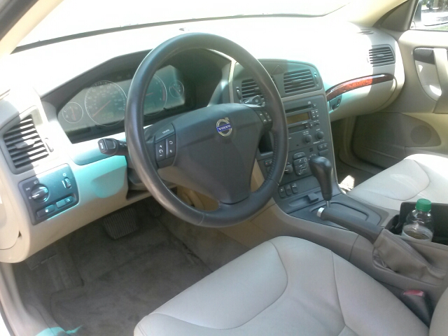 Volvo S60 2003 photo 2