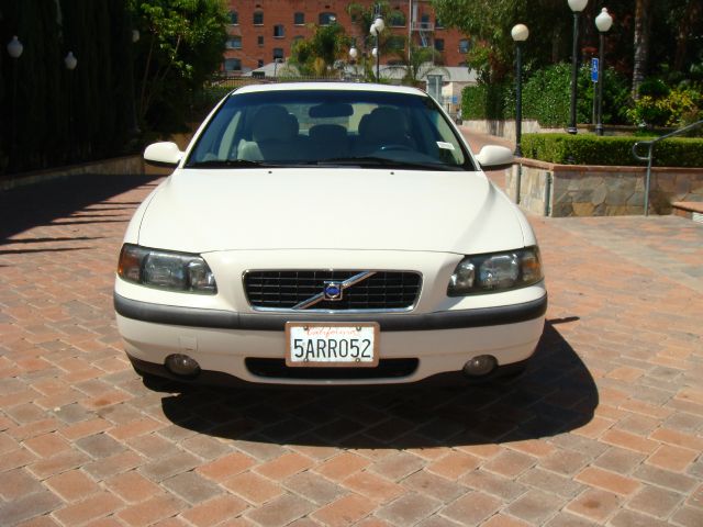 Volvo S60 2003 photo 2