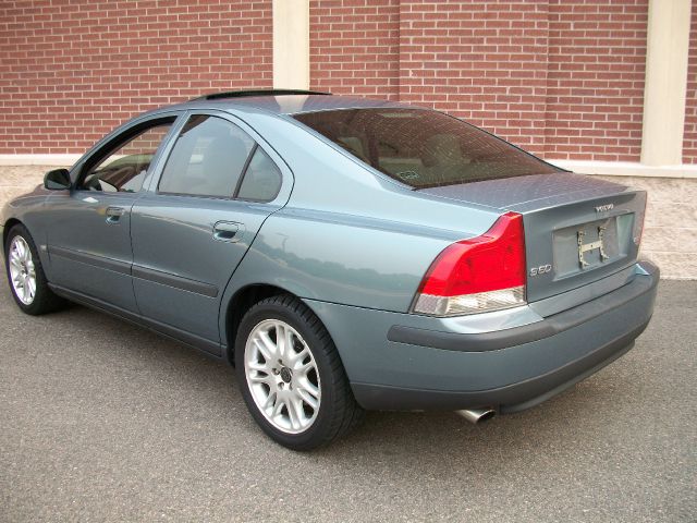 Volvo S60 2004 photo 1