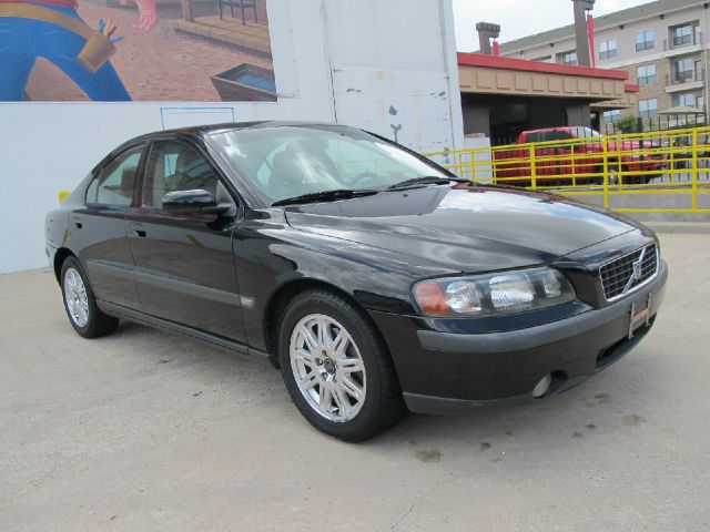 Volvo S60 2004 photo 2