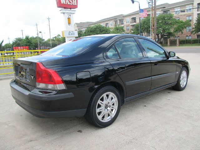 Volvo S60 2004 photo 4