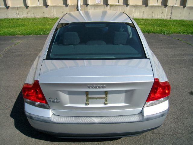 Volvo S60 2004 photo 21