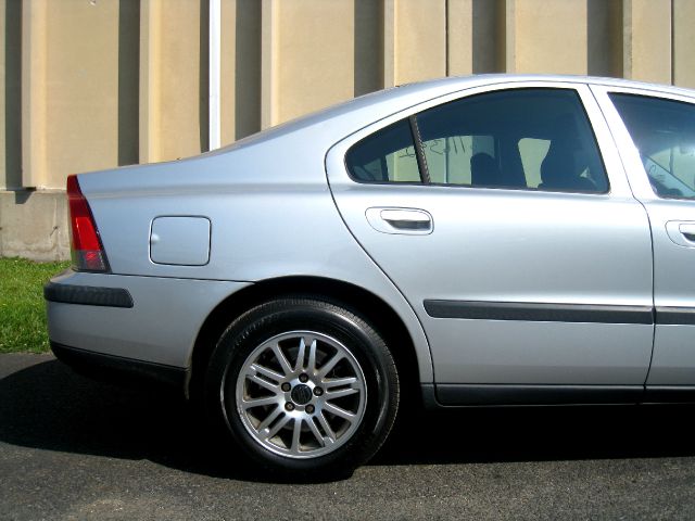 Volvo S60 2004 photo 26