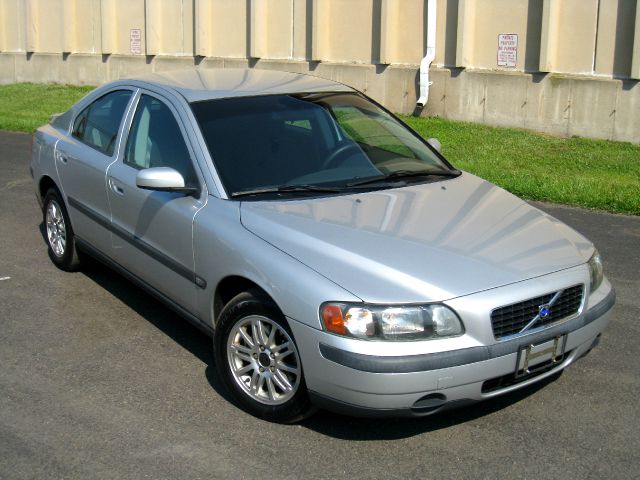 Volvo S60 2004 photo 32