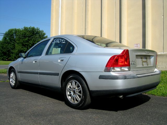 Volvo S60 2004 photo 33