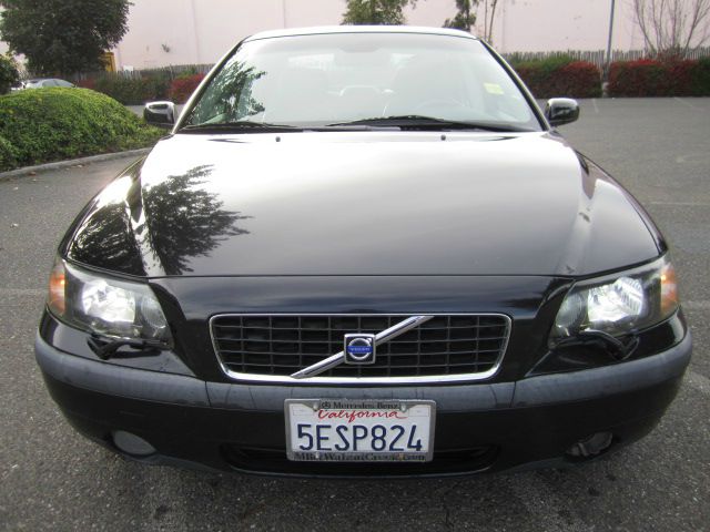 Volvo S60 2004 photo 1