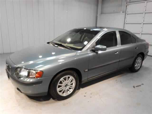 Volvo S60 2004 photo 2