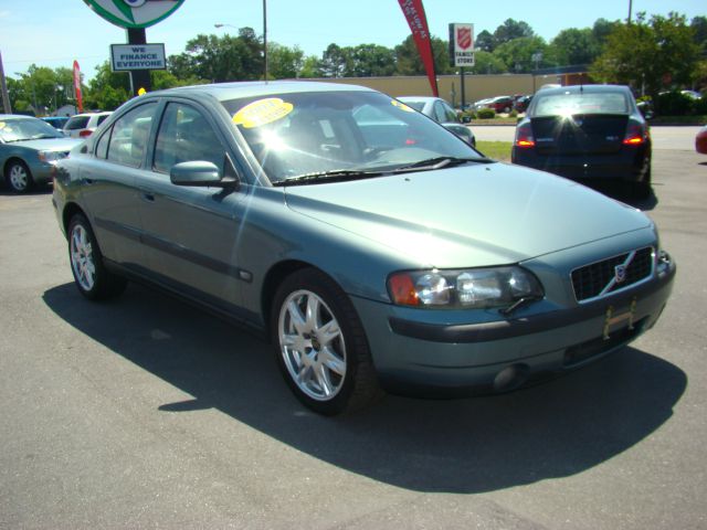 Volvo S60 2004 photo 25