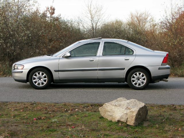 Volvo S60 2004 photo 3