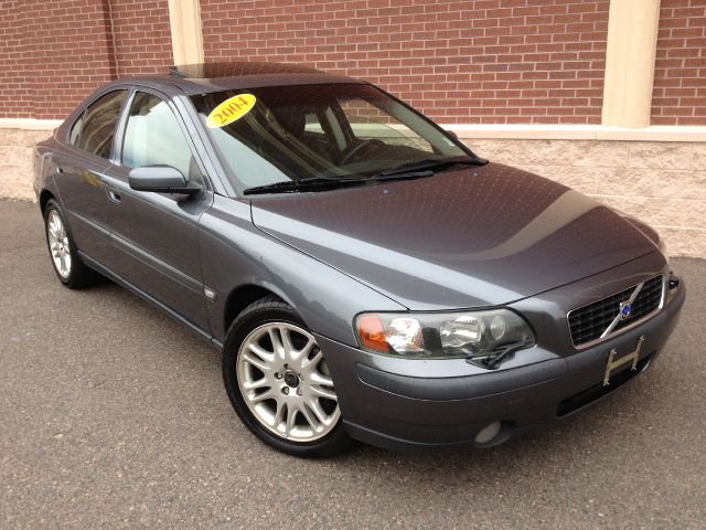 Volvo S60 2004 photo 4