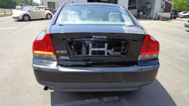 Volvo S60 2004 photo 3