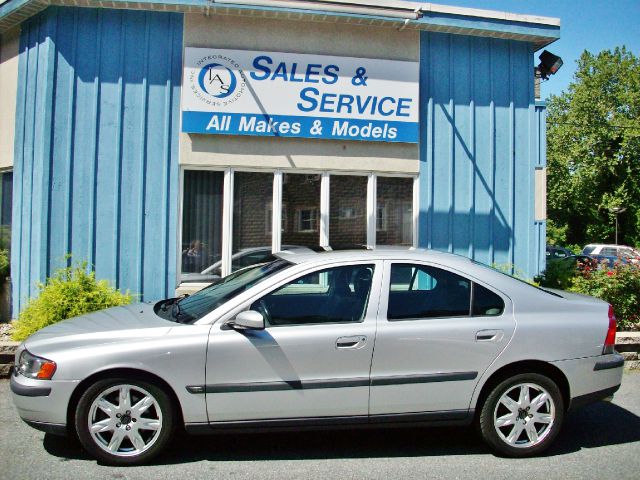 Volvo S60 2004 photo 4