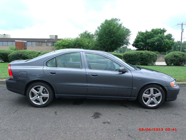 Volvo S60 2004 photo 10