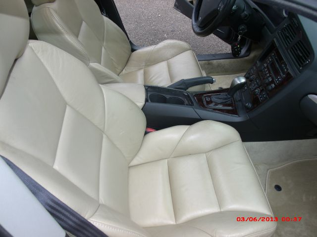 Volvo S60 2004 photo 25