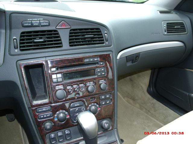 Volvo S60 2004 photo 9