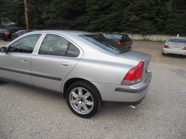 Volvo S60 2004 photo 1