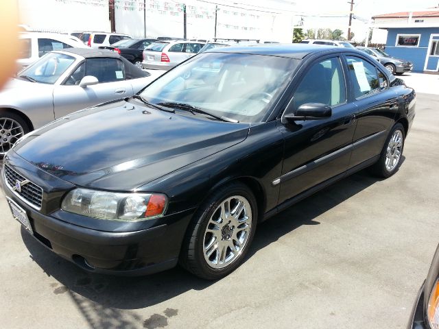 Volvo S60 2004 photo 2