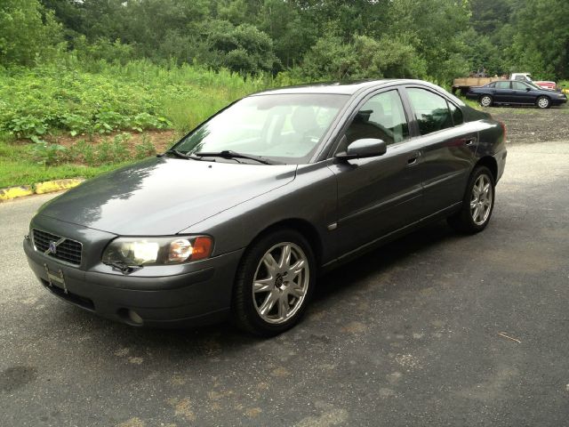 Volvo S60 Sport 4x4 SUV Sedan